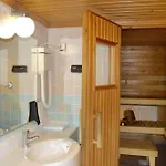 Otel Karolineburg Manor House 3*