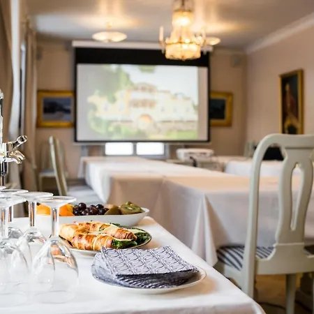 Karolineburg Manor House 3* Kajaani