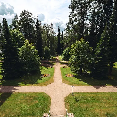 Karolineburg Manor House Hotel