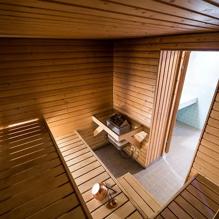 Hotel Karolineburg Manor House 3*