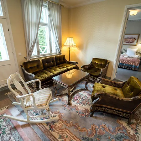 Karolineburg Manor House 3* Kajaani