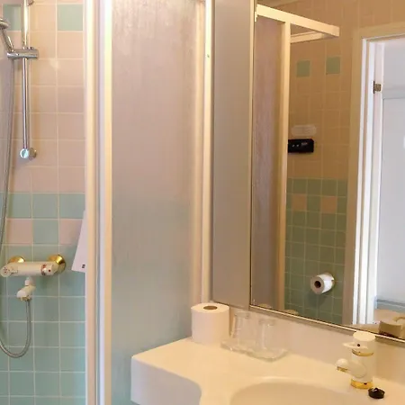 Karolineburg Manor House Ξενοδοχείο Kajaani