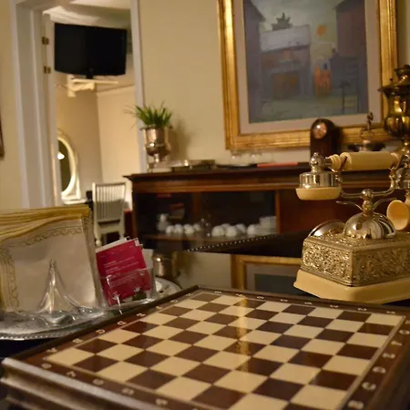 Hotel Karolineburg Manor House