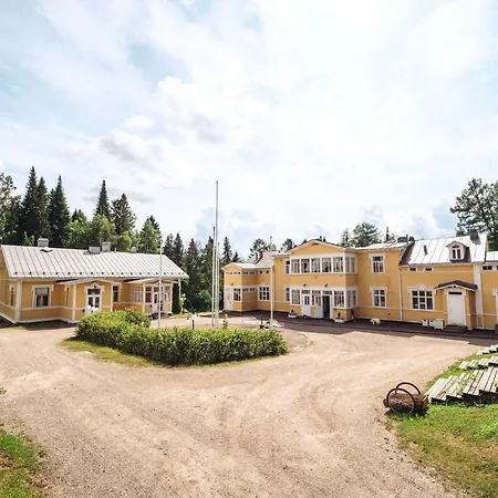 Hotel Karolineburg Manor House 3*
