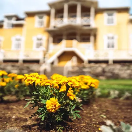 Hotel Karolineburg Manor House Kajaani