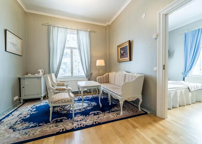 Karolineburg Manor House Hotel Kajaani