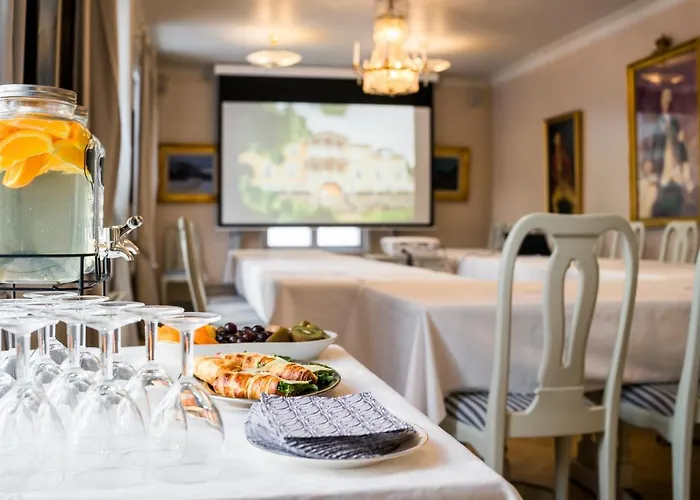 Karolineburg Manor House 3* Kajaani