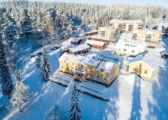 Hotel Karolineburg Manor House Kajaani