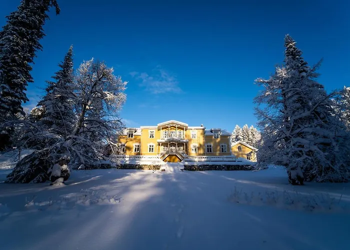 Karolineburg Manor House Kajaani