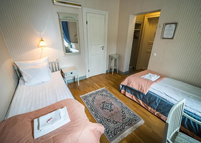 Hotel Karolineburg Manor House