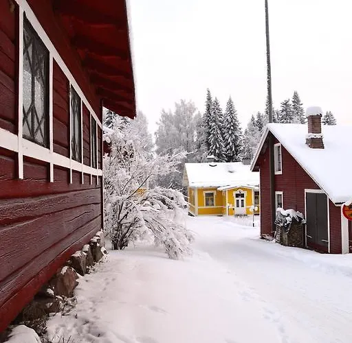 Karolineburg Manor House 3* Kajaani