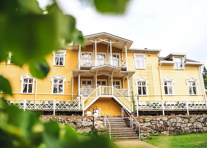 Karolineburg Manor House Hotel