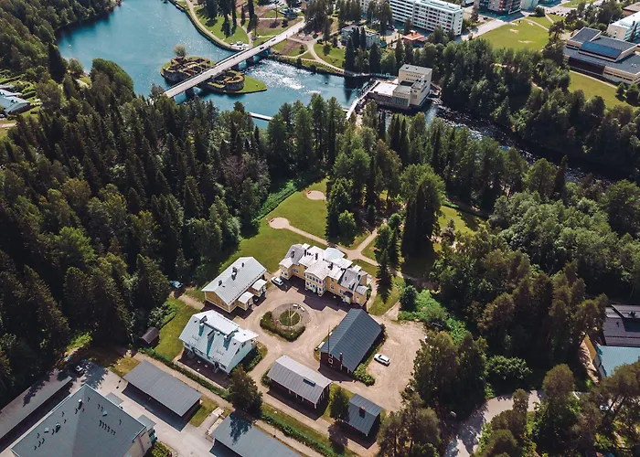 Hotel Karolineburg Manor House 3*