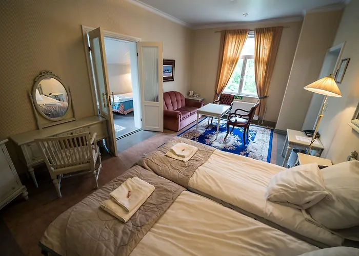 Hotel Karolineburg Manor House 3*