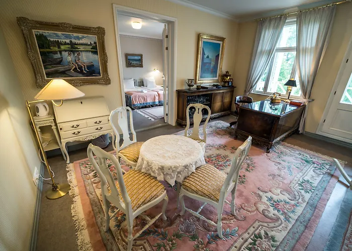 Karolineburg Manor House Hotel Kajaani