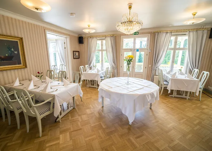 Karolineburg Manor House Hotel