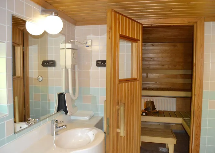 Hotel Karolineburg Manor House 3*